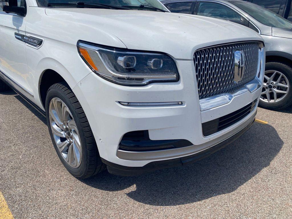 used 2024 Lincoln Navigator car, priced at $54,706