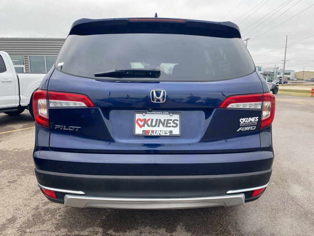 used 2022 Honda Pilot car, priced at $29,327
