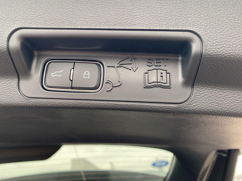 new 2026 Ford Explorer car, priced at $48,394