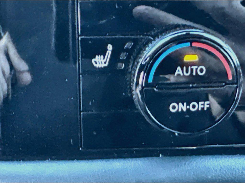 used 2025 Nissan Pathfinder car, priced at $34,098