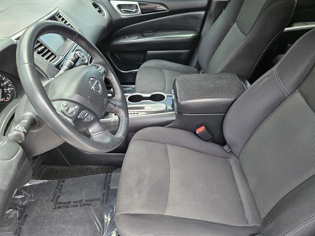 used 2020 Nissan Pathfinder car, priced at $18,401