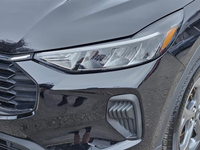 used 2025 Ford Escape car, priced at $23,894