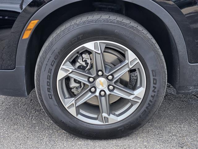 used 2025 Chevrolet Blazer car, priced at $24,341