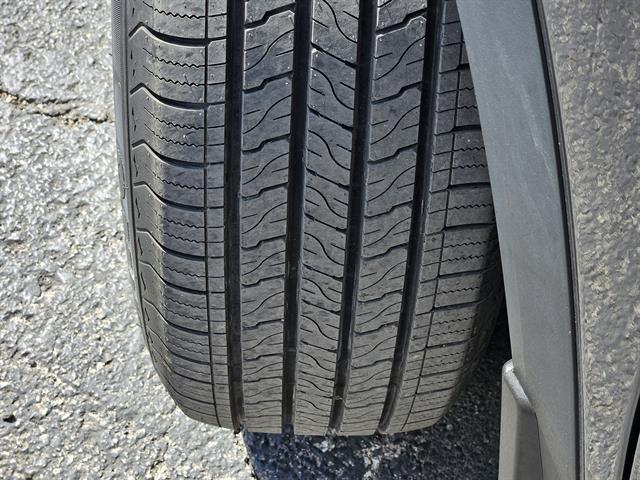 used 2024 Toyota Highlander car, priced at $37,701