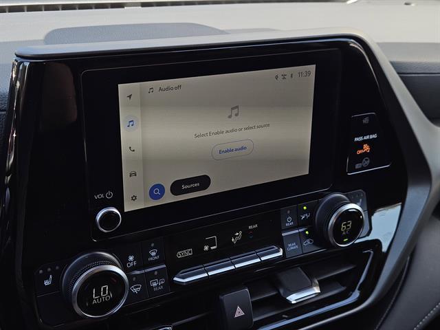 used 2024 Toyota Highlander car, priced at $37,701