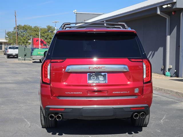 used 2021 GMC Yukon car, priced at $45,171