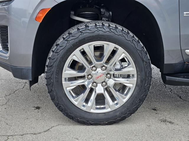 used 2022 GMC Yukon car, priced at $50,401