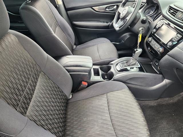 used 2018 Nissan Rogue car, priced at $9,901