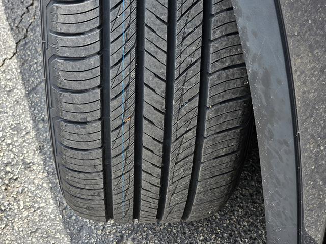 used 2023 Toyota Highlander car, priced at $38,661