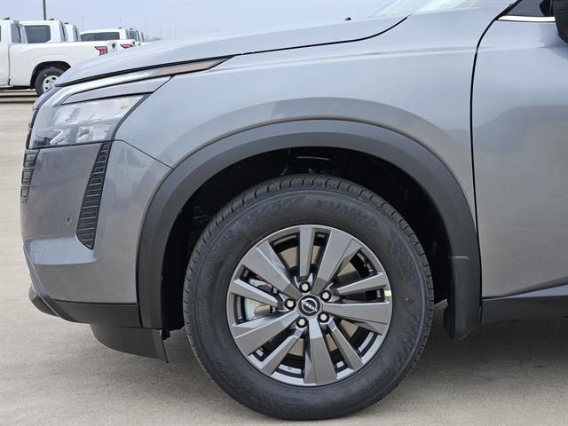 new 2026 Nissan Pathfinder car, priced at $39,055
