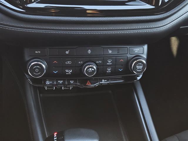 used 2024 Dodge Durango car, priced at $26,981