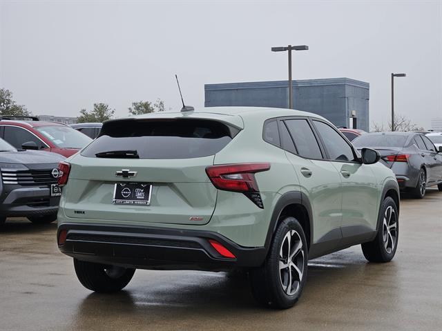 used 2024 Chevrolet Trax car, priced at $19,539