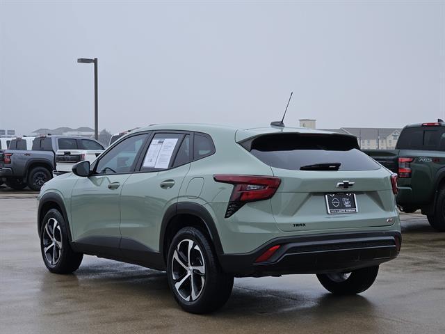 used 2024 Chevrolet Trax car, priced at $19,539