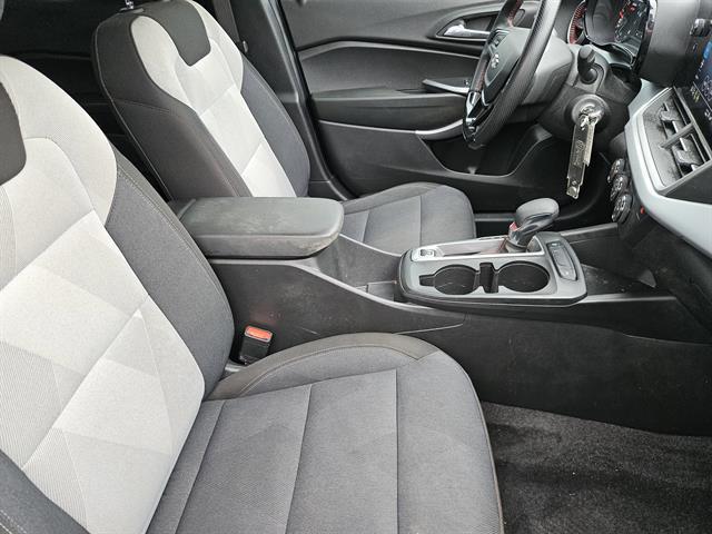 used 2024 Chevrolet Trax car, priced at $19,539