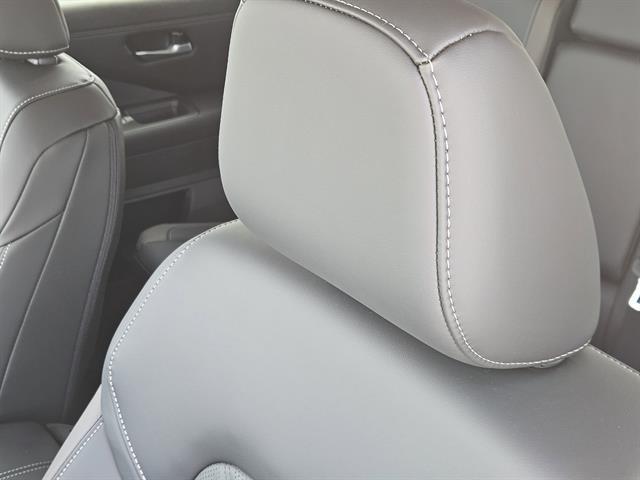 new 2026 Nissan Pathfinder car, priced at $45,771