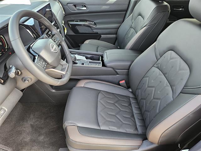 new 2026 Nissan Pathfinder car, priced at $45,771