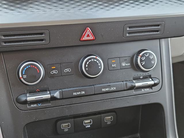 used 2024 Kia Carnival car, priced at $30,855