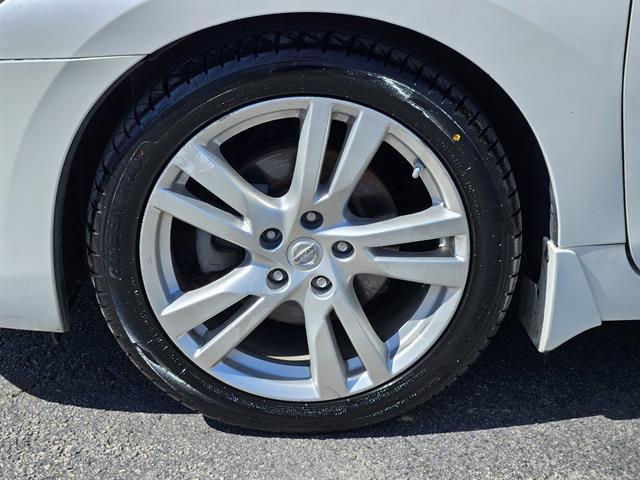 used 2015 Nissan Altima car, priced at $5,977