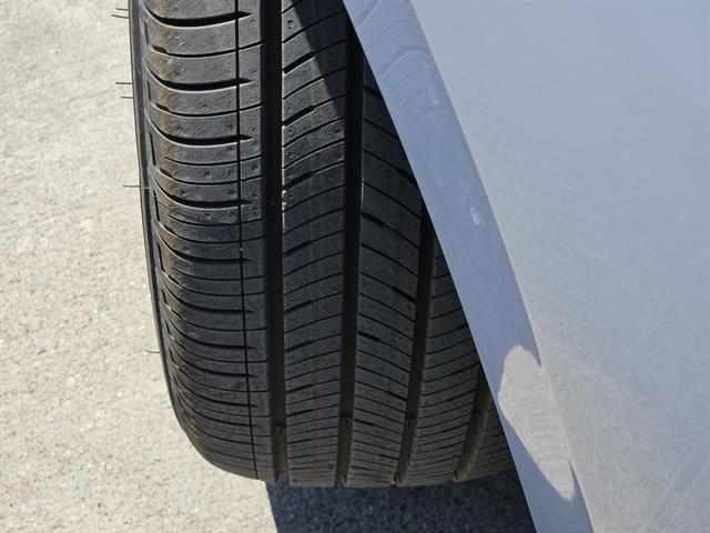 new 2025 Nissan Versa car, priced at $22,008