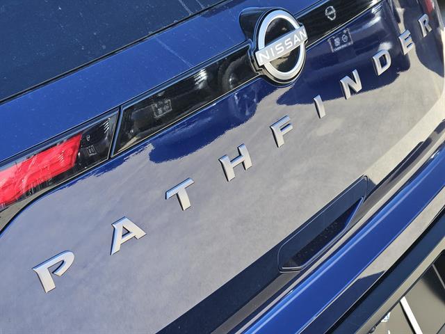 new 2026 Nissan Pathfinder car, priced at $38,270