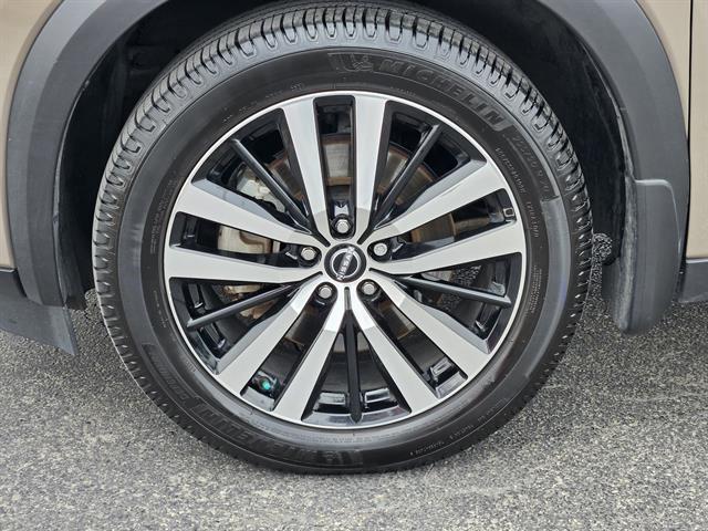 used 2023 Nissan Pathfinder car, priced at $30,895