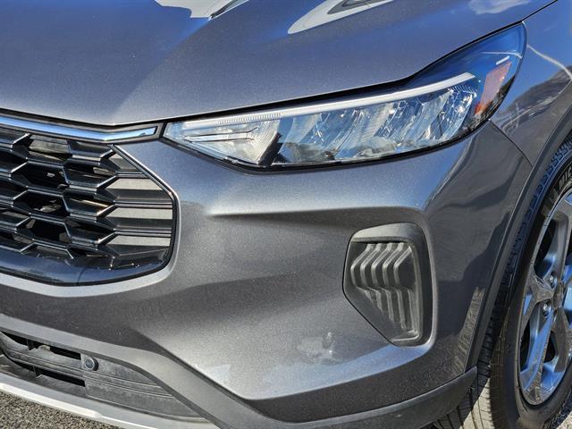 used 2025 Ford Escape car, priced at $24,494