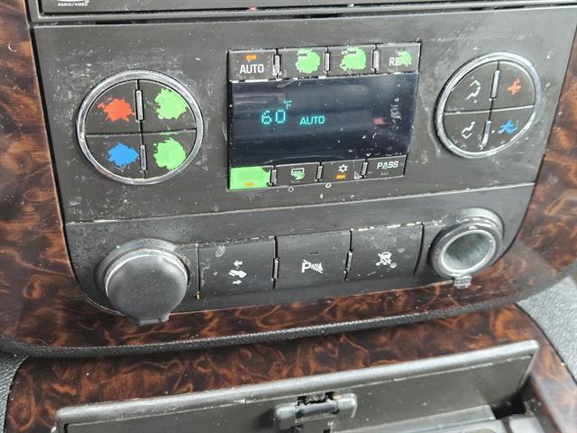 used 2010 GMC Yukon car, priced at $6,978