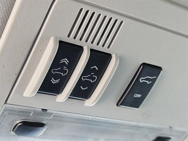 used 2010 GMC Yukon car, priced at $6,978