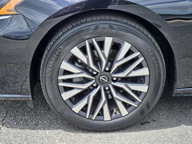 used 2025 Nissan Altima car, priced at $19,779