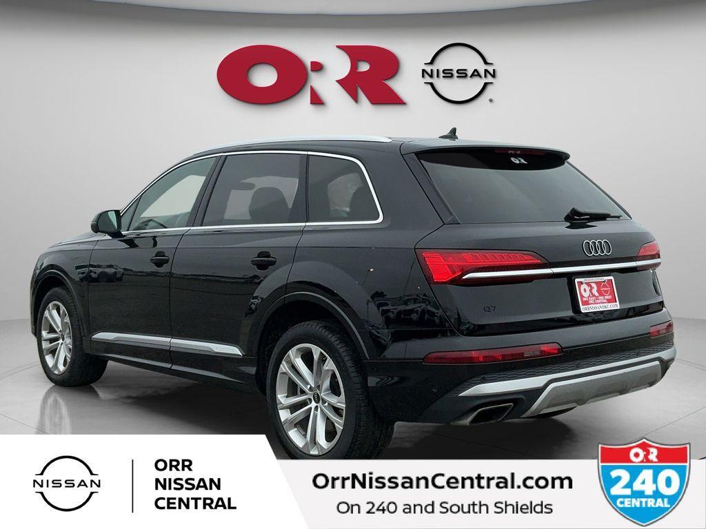 used 2025 Audi Q7 car, priced at $45,997