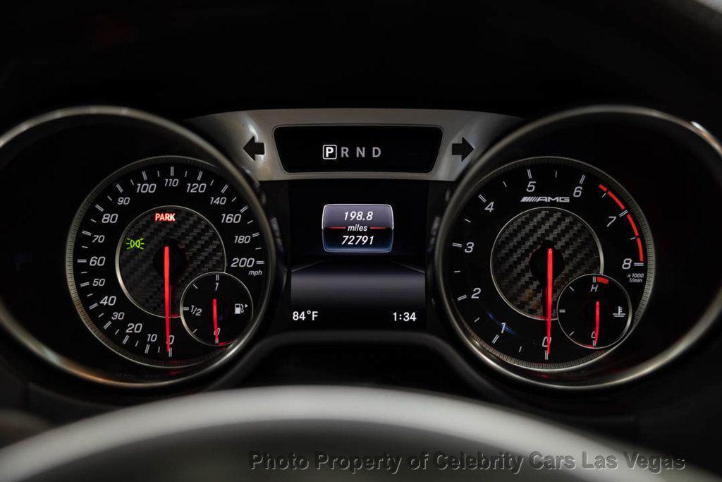 Mercedes-Benz SL view 49