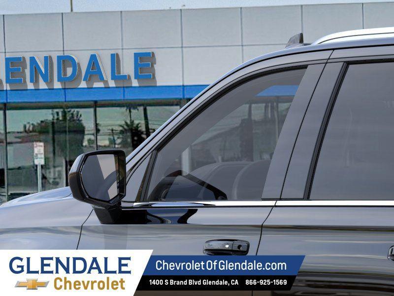 new 2024 Chevrolet Suburban car, priced at $49,815