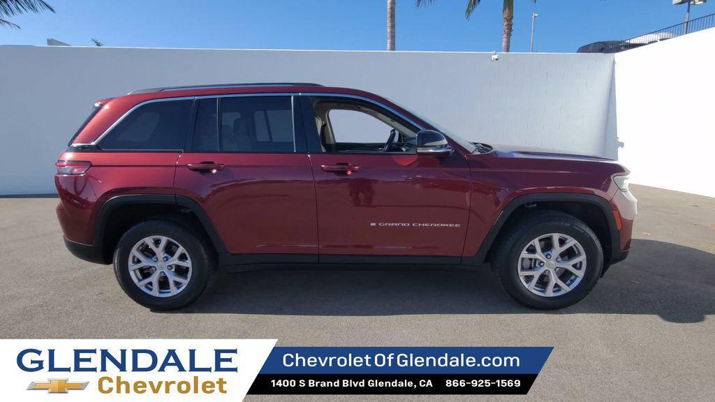 used 2022 Jeep Grand Cherokee car, priced at $23,650