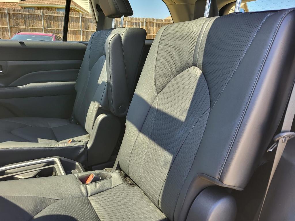 used 2025 Toyota Grand Highlander Hybrid car, priced at $53,225