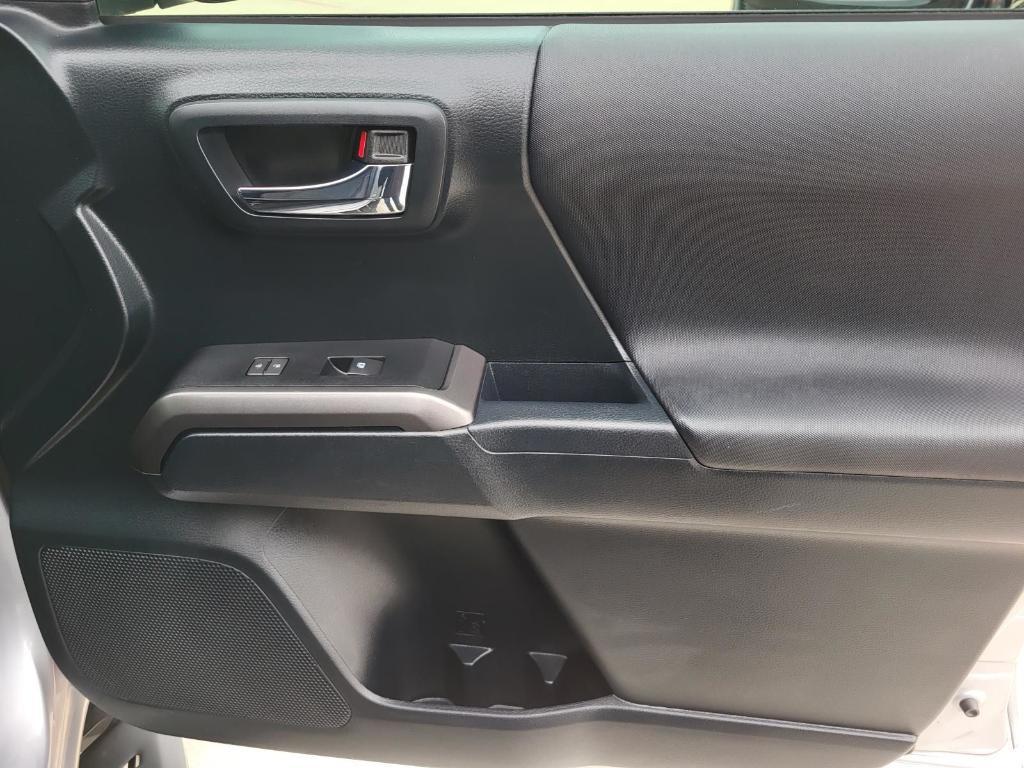 used 2016 Toyota Tacoma car, priced at $31,516