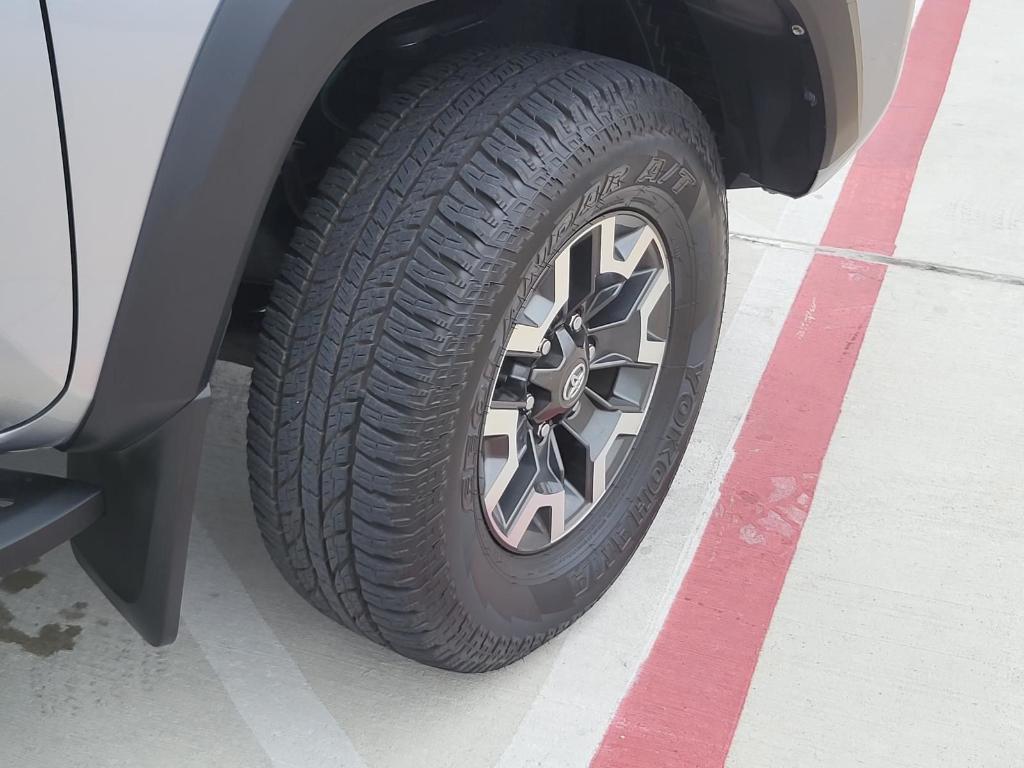 used 2016 Toyota Tacoma car, priced at $31,516