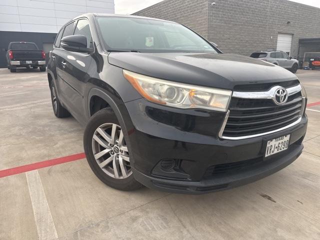 used 2016 Toyota Highlander car, priced at $12,991