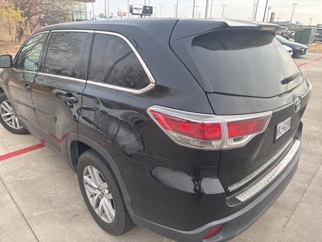 used 2016 Toyota Highlander car, priced at $12,991