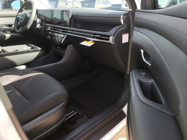 new 2026 Hyundai TUCSON Hybrid car, priced at $32,970