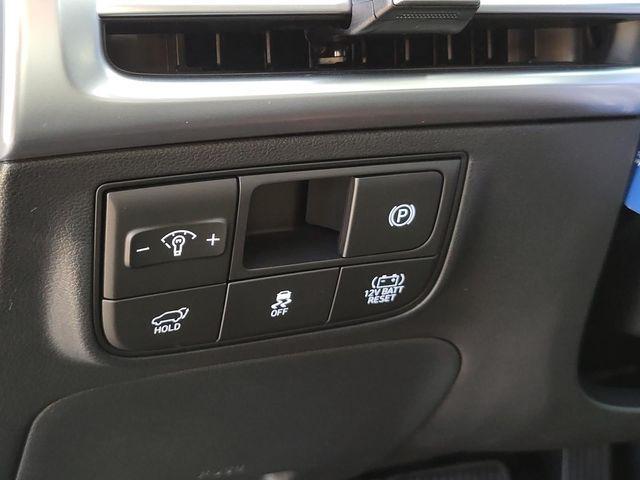 new 2026 Hyundai TUCSON Hybrid car, priced at $32,970