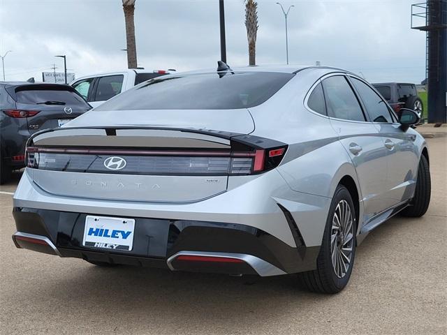 new 2025 Hyundai Sonata Hybrid car, priced at $27,491
