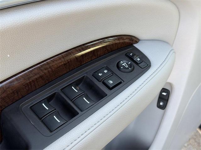 used 2018 Acura MDX car, priced at $13,291