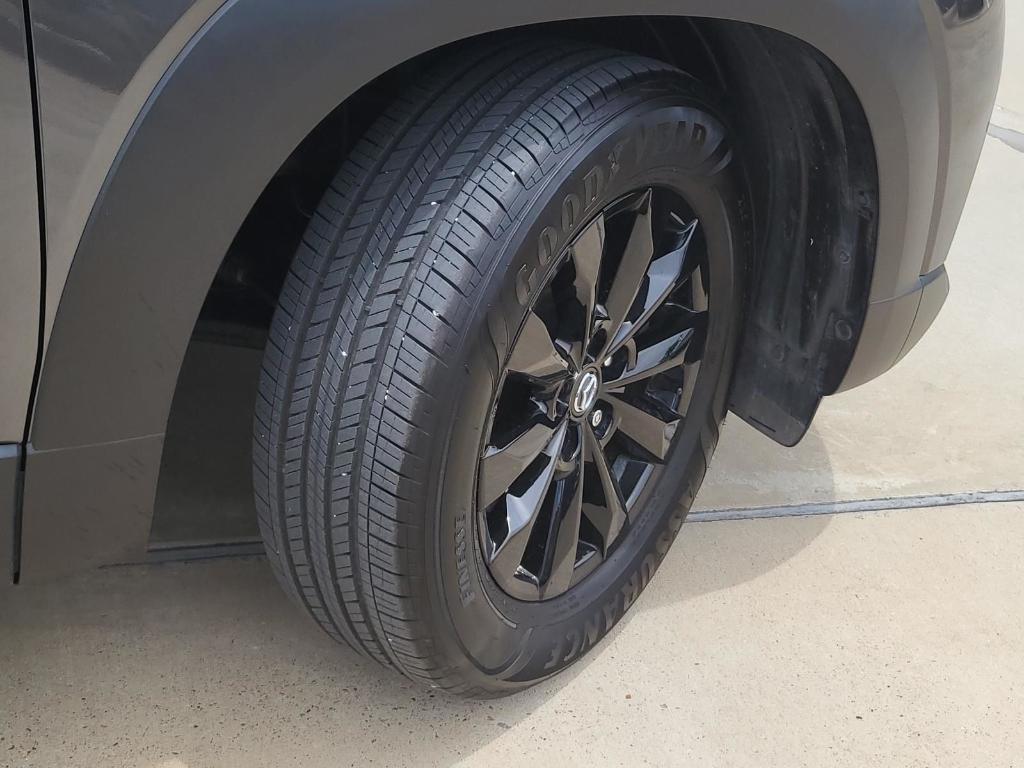 used 2025 Mazda CX-50 car, priced at $30,216