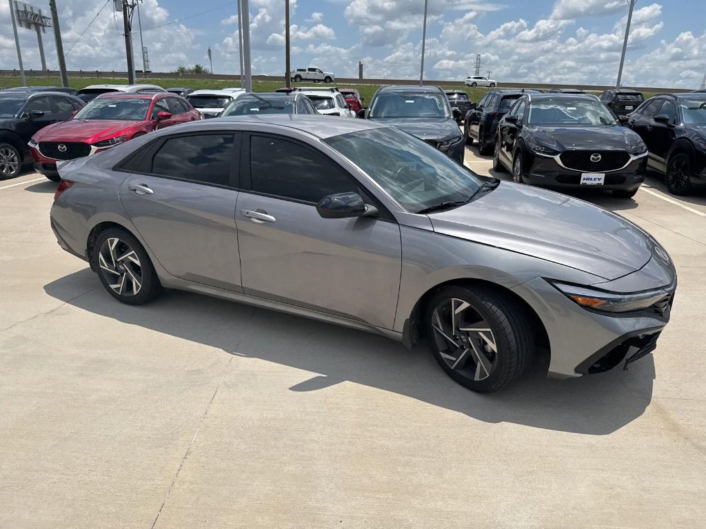 used 2025 Hyundai Elantra car, priced at $20,216