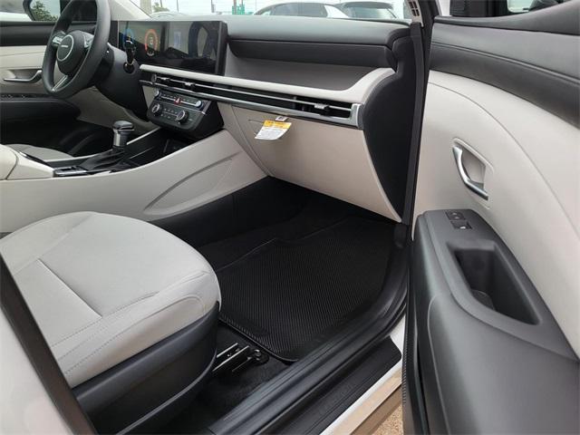 new 2026 Hyundai Tucson car, priced at $25,991