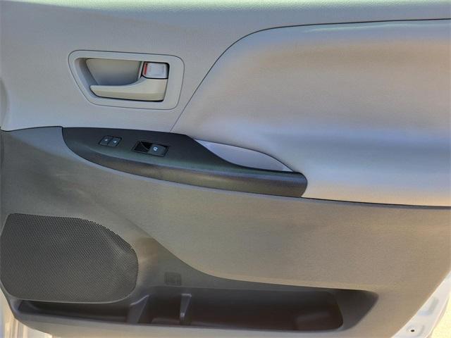 used 2020 Toyota Sienna car, priced at $28,991