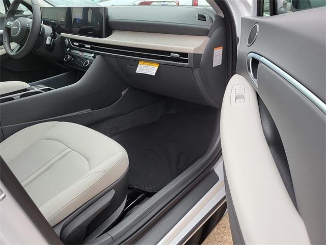 new 2026 Hyundai Sonata Hybrid car, priced at $33,803
