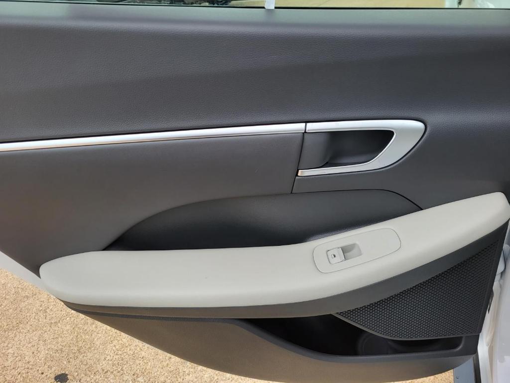 new 2026 Hyundai Sonata Hybrid car, priced at $30,216