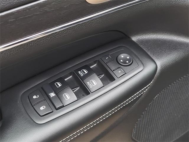 used 2017 Jeep Grand Cherokee car, priced at $14,291