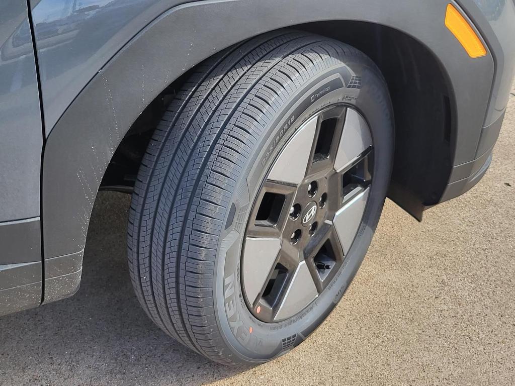 new 2026 Hyundai SANTA FE HEV car, priced at $34,915